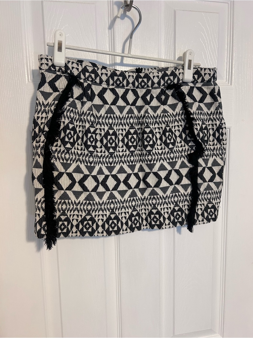 PIT Amsterdam Black & White Geometric Mini Skirt